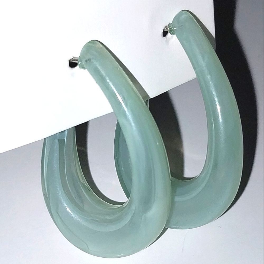 Women's Super cute candy color fashion earrings